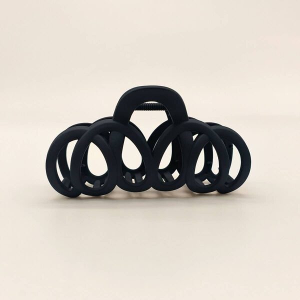 Swirl Hair Claw - Image 3